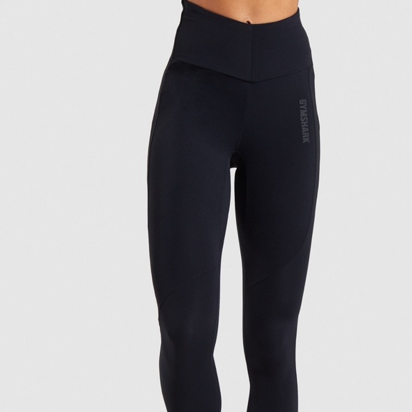 Gymshark Captivate V Cut Leggings Black 